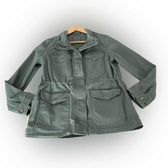 gap green military jacket